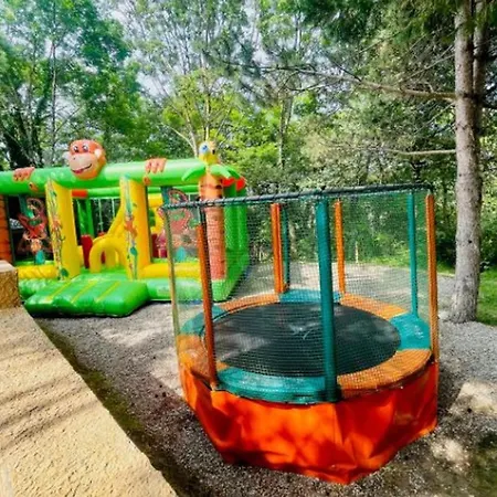 Avec Terrasse Pour 5 Personnes - Api-1-52-905 Kemping *