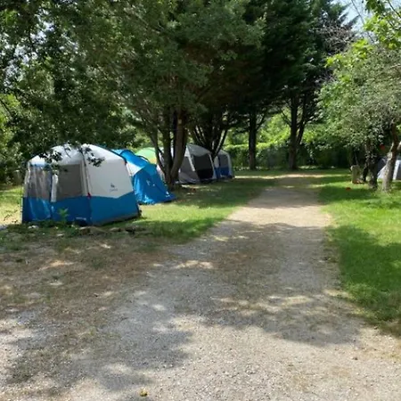 Avec Terrasse Pour 5 Personnes - Api-1-52-905