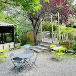 Camping Avec Terrasse Pour 5 Personnes - Api-1-52-905