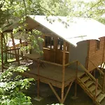 Avec Terrasse Pour 5 Personnes - Api-1-52-905 Camping Camon (Languedoc-Roussillon)