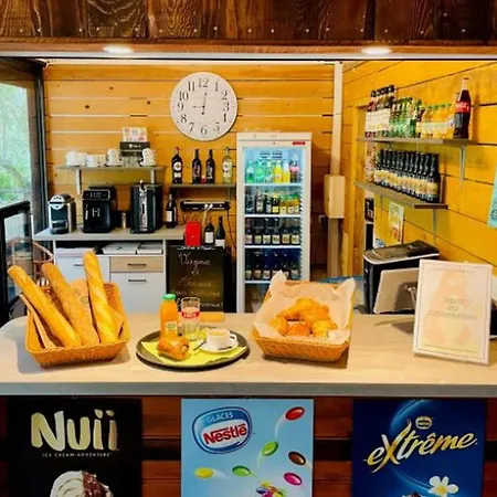 אתר קמפינג Avec Terrasse Pour 5 Personnes - Api-1-52-905