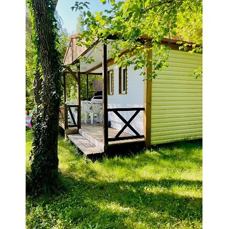 Avec Terrasse Pour 5 Personnes - Api-1-52-905 *