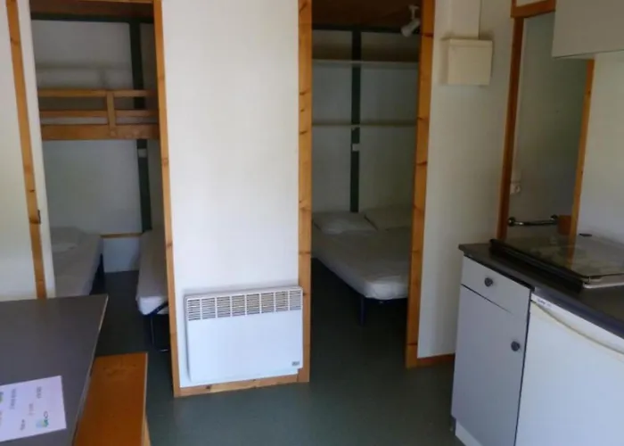 אתר קמפינג Avec Terrasse Pour 5 Personnes - Api-1-52-905