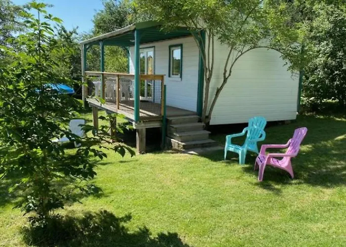 Avec Terrasse Pour 5 Personnes - Api-1-52-905 مكان تخييم Camon (Languedoc-Roussillon)